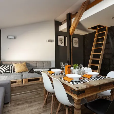 Hotel apartamentowy Quattro 3*